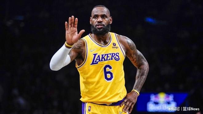 詹卢卡-曼奇尼：意大利渴望参加世界杯，每个人都会全力以赴（詹卢卡-曼奇尼：意大利盼登上世界杯舞台，人人必将拼尽全力）